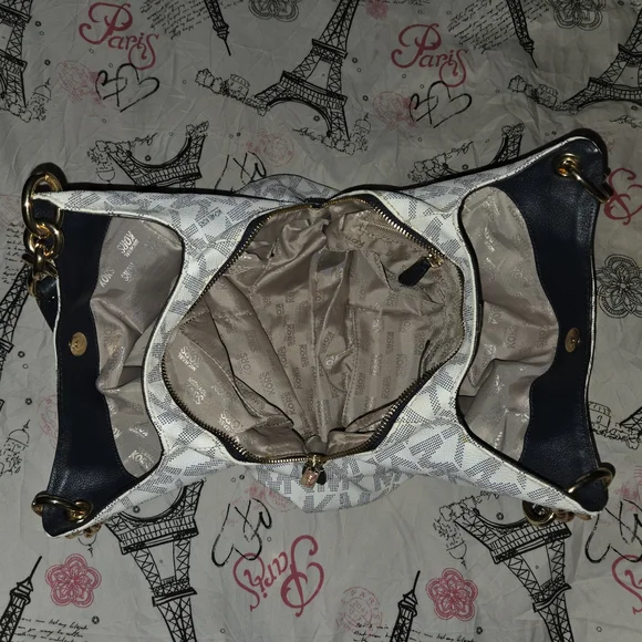 Michael Kors Women's Bag - Picture 9 of 16